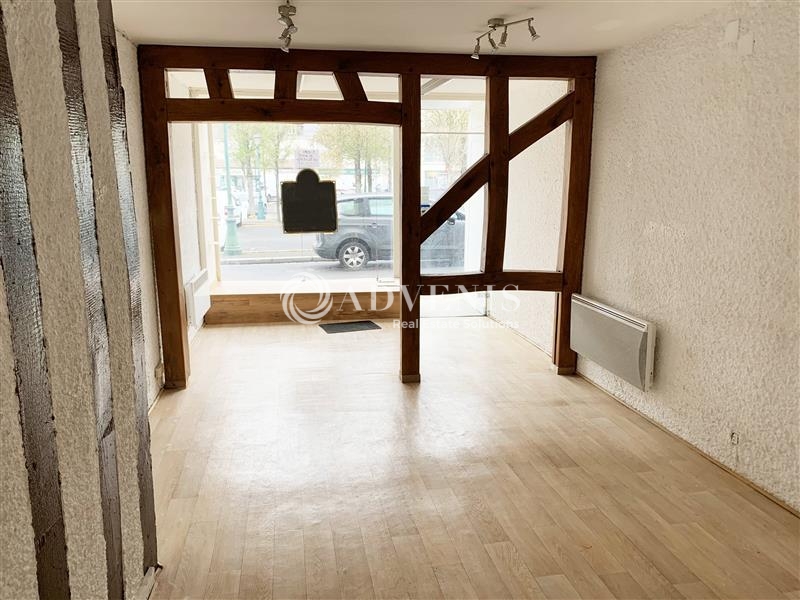 Vente Investisseur Commerces ROMORANTIN LANTHENAY (41200) - Photo 1