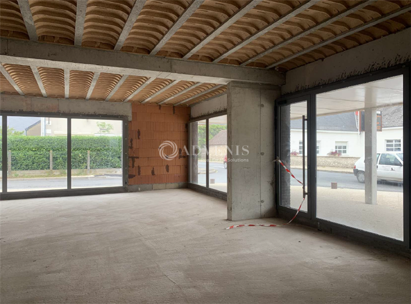 Location Commerces LES MONTILS (41120) - Photo 6