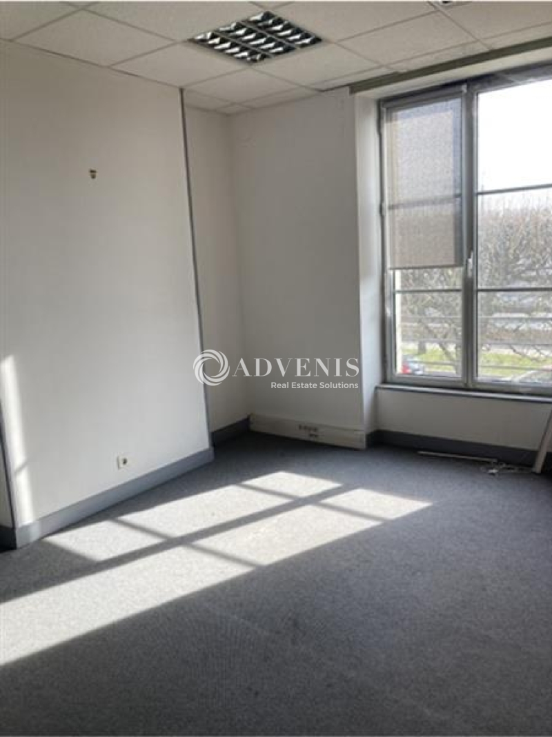 Vente Investisseur Bureaux BLOIS (41000) - Photo 3