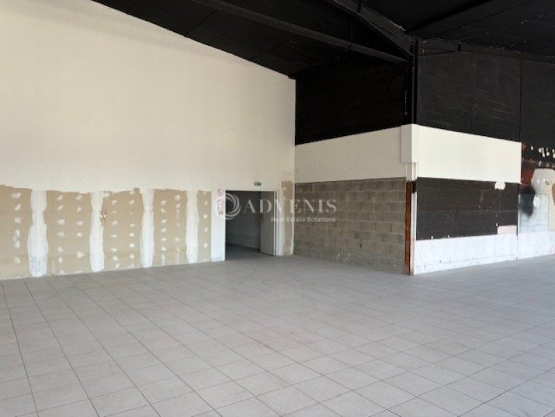 Location Commerces LA CHAUSSEE SAINT VICTOR (41260) - Photo 2