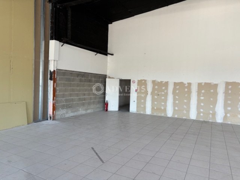 Location Commerces LA CHAUSSEE SAINT VICTOR (41260) - Photo 3