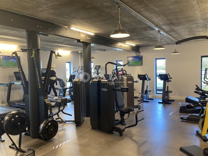 Vente Investisseur Commerces LA CHAUSSEE SAINT VICTOR (41260) - Photo 3