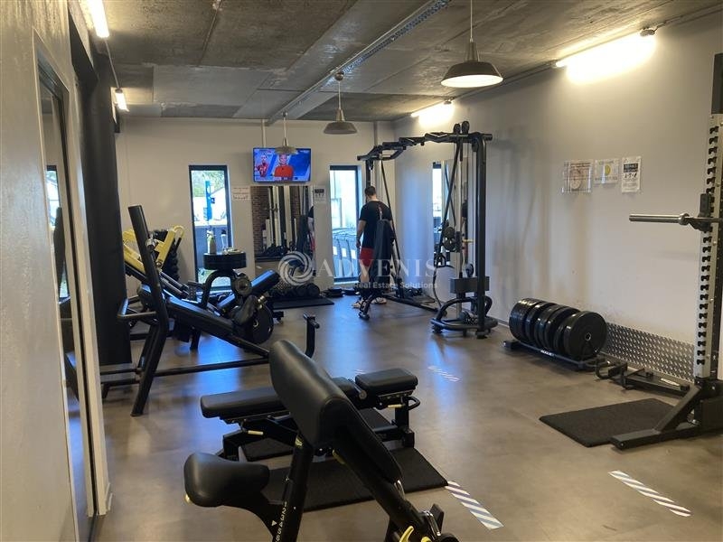 Vente Investisseur Commerces LA CHAUSSEE SAINT VICTOR (41260) - Photo 4