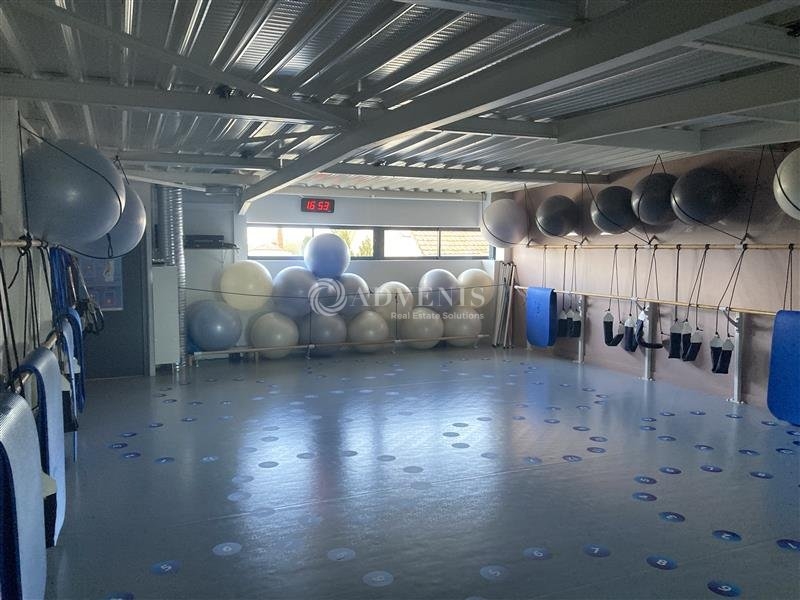 Vente Investisseur Commerces LA CHAUSSEE SAINT VICTOR (41260) - Photo 5