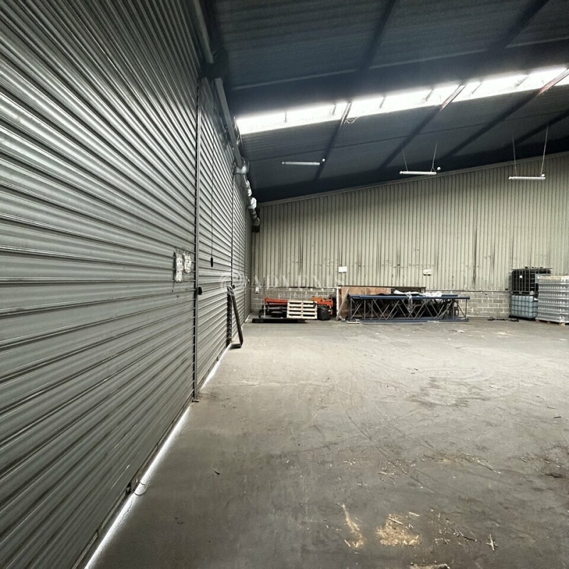 Location Entrepôts NARBONNE (11100) - Photo 2