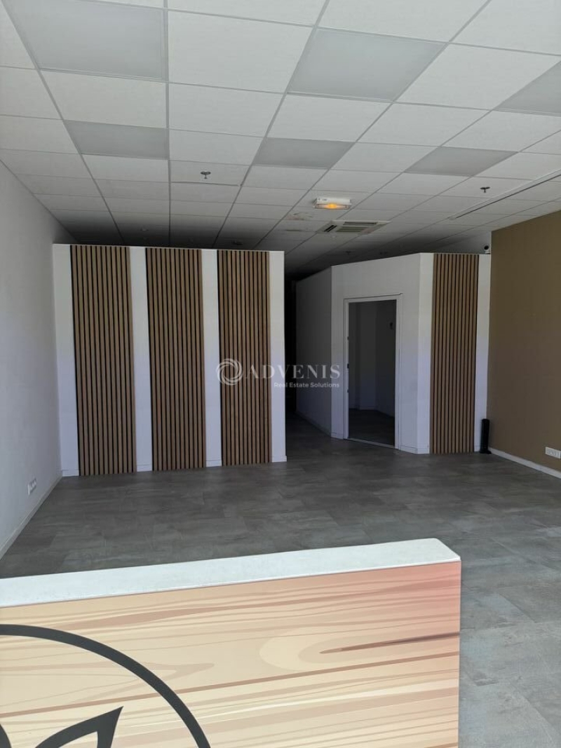 Location Commerces JUVIGNAC (34990) - Photo 1