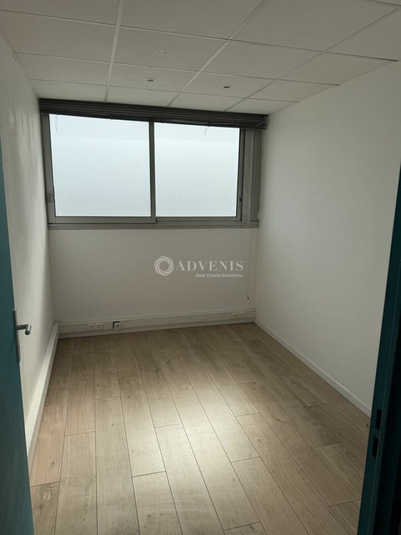 Location Bureaux JUVIGNAC (34990) - Photo 4