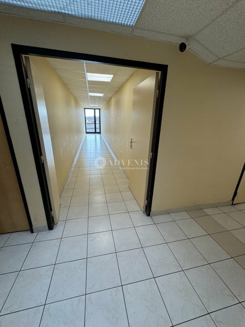 Location Bureaux JUVIGNAC (34990) - Photo 7