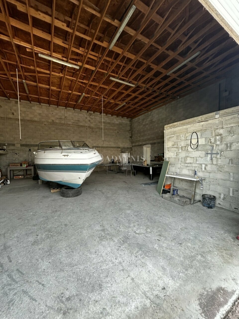 Location Entrepôts MONTREDON-DES-CORBIÈRES (11100) - Photo 1