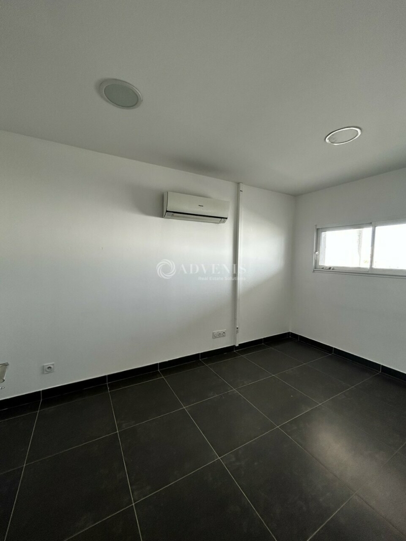 Location Entrepôts MONTREDON-DES-CORBIÈRES (11100) - Photo 5