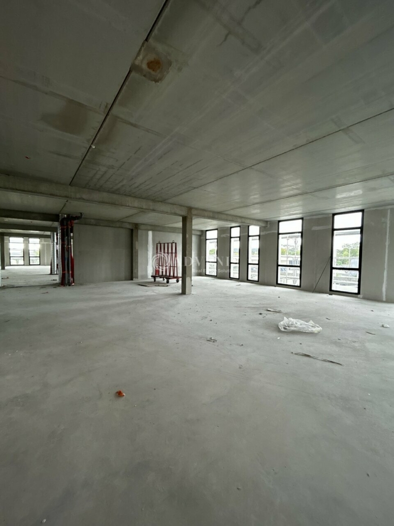 Vente Investisseur Bureaux NARBONNE (11100) - Photo 4