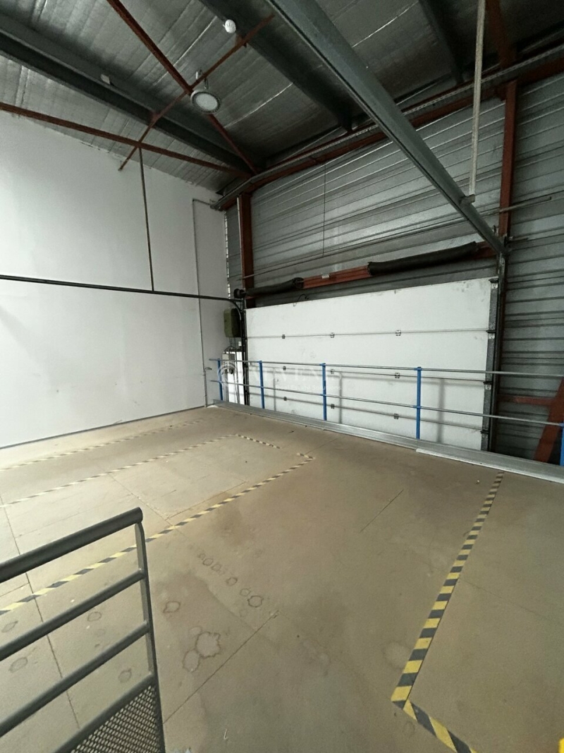 Location Entrepôts NARBONNE (11100) - Photo 5