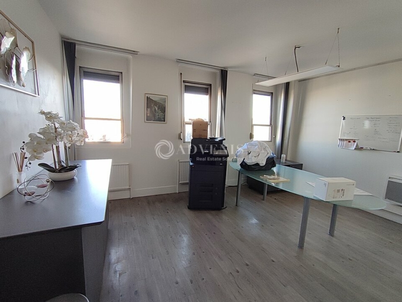 Vente Investisseur Bureaux MONTPELLIER (34000) - Photo 2