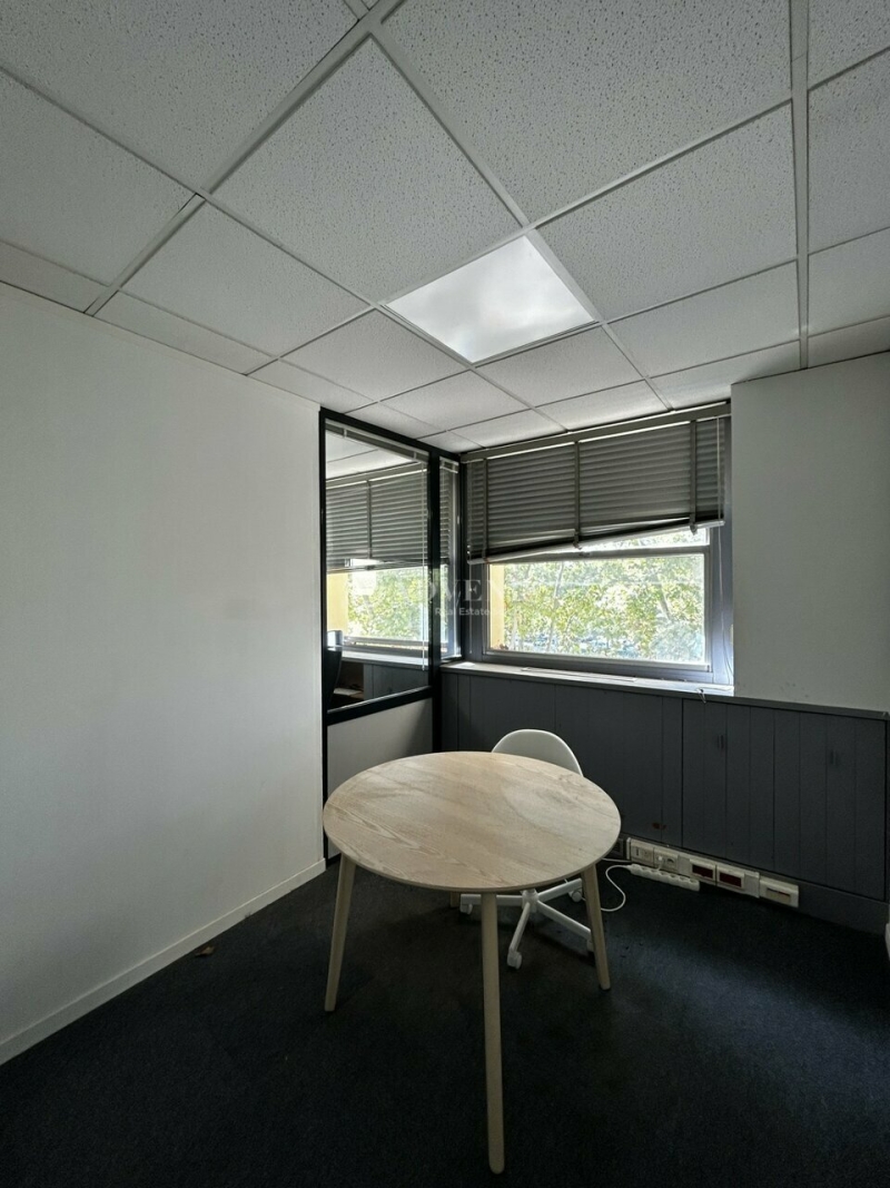 Vente Investisseur Bureaux NARBONNE (11100) - Photo 4