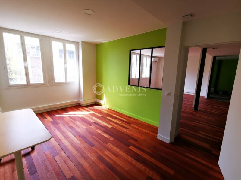 Location Bureaux SAINT-JEAN-DE-VÉDAS (34430) - Photo 2