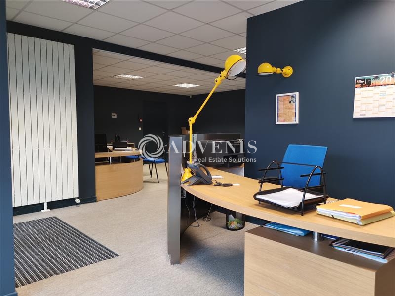 Location Bureaux et activités légères LA RICHARDAIS (35780) - Photo 1