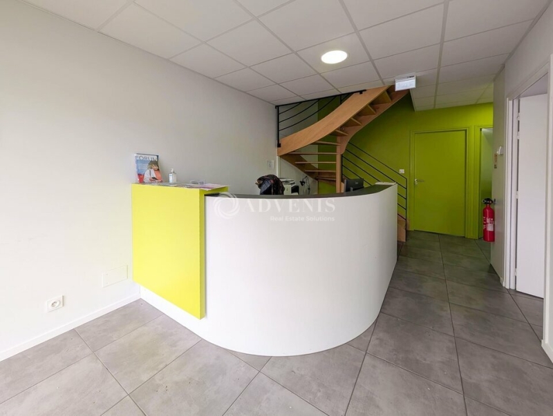 Location Bureaux MELESSE (35520) - Photo 9
