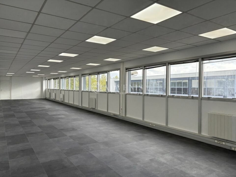 Location Activités Entrepôts TRAPPES (78190) - Photo 6