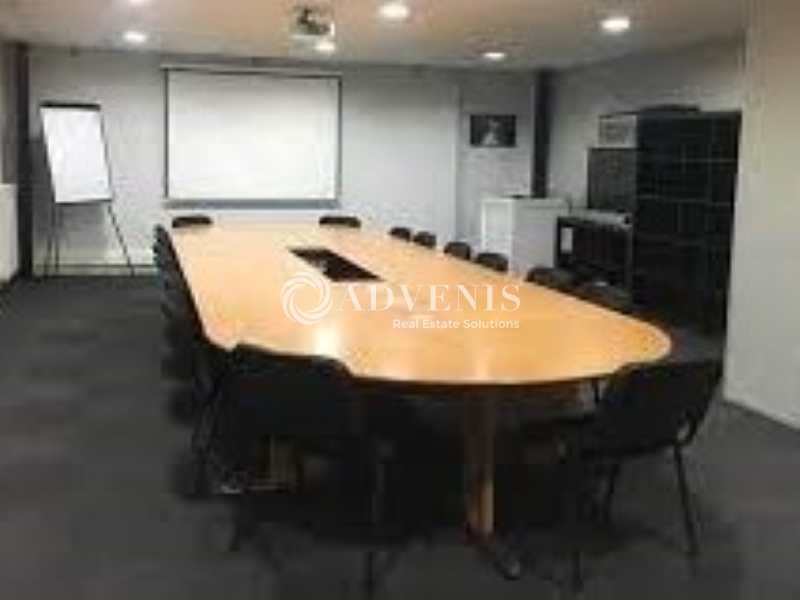 Location Bureaux TRAPPES (78190) - Photo 4