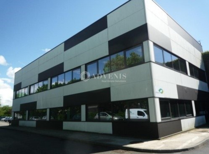 Location Activités Entrepôts MONTIGNY LE BRETONNEUX (78180) - Photo 8