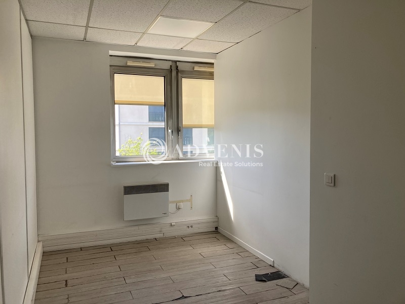 Location Bureaux VERSAILLES (78000) - Photo 3