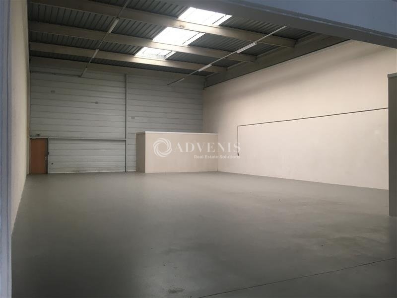 Location Activités Entrepôts TRAPPES (78190) - Photo 7