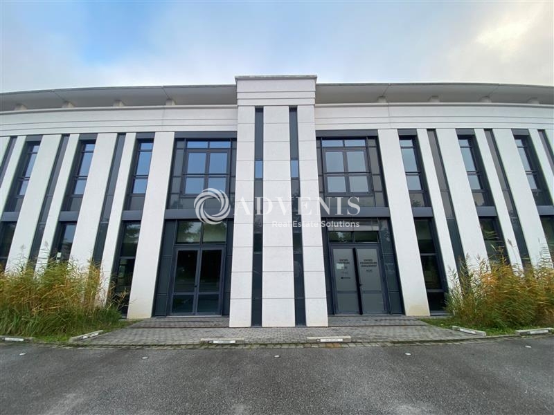 Location Bureaux ELANCOURT (78990) - Photo 4