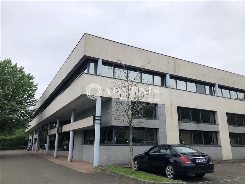 Location Bureaux PLAISIR (78370) - Photo 2