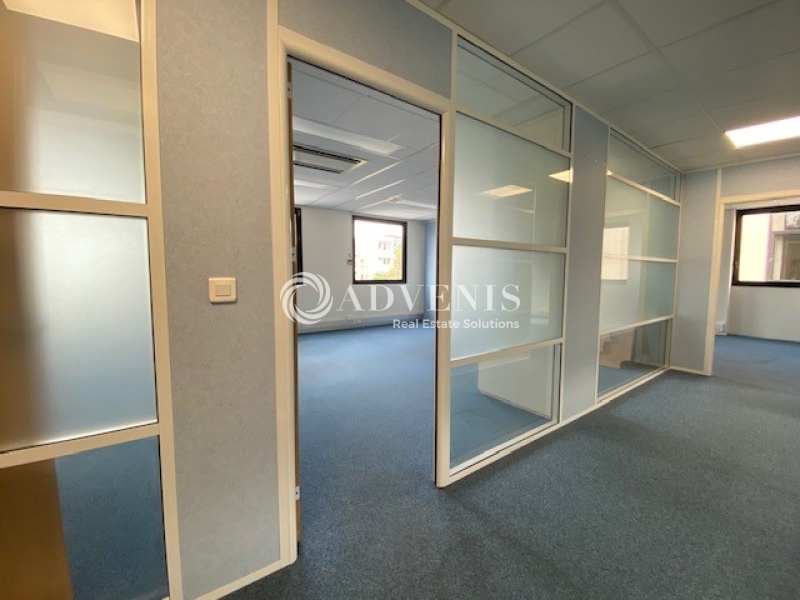 Location Bureaux JOUY EN JOSAS (78350) - Photo 7