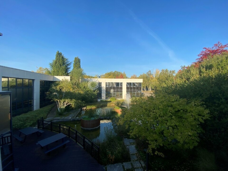 Location Bureaux et activités légères GUYANCOURT (78280) - Photo 6