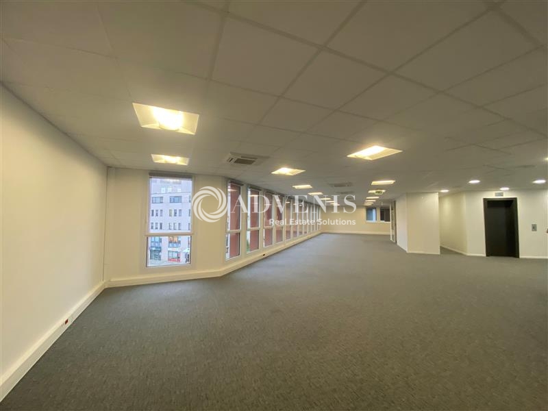 Location Bureaux MONTIGNY LE BRETONNEUX (78180) - Photo 5