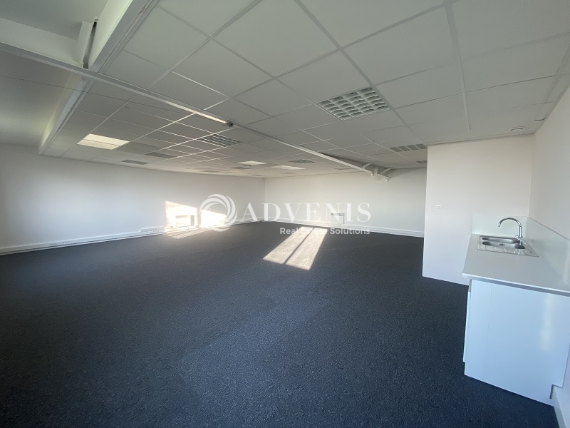 Location Bureaux RAMBOUILLET (78120) - Photo 1