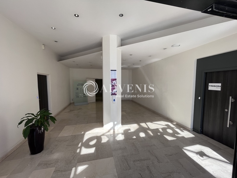 Location Bureaux MONTIGNY LE BRETONNEUX (78180) - Photo 5