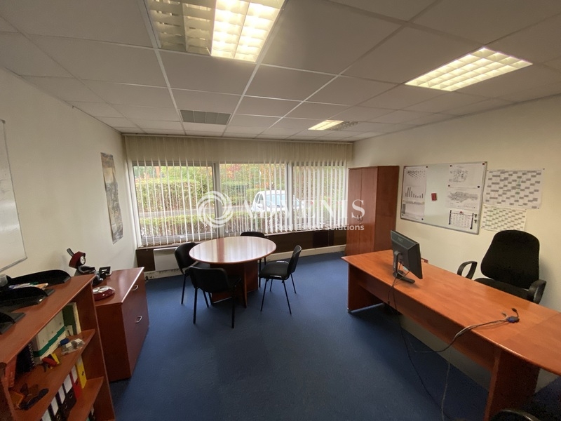 Location Bureaux TRAPPES (78190) - Photo 4