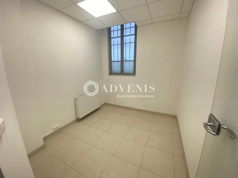 Location Commerces PLAISIR (78370) - Photo 3