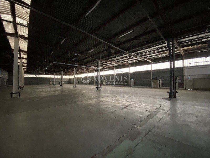 Location Entrepôts BUC (78530) - Photo 6