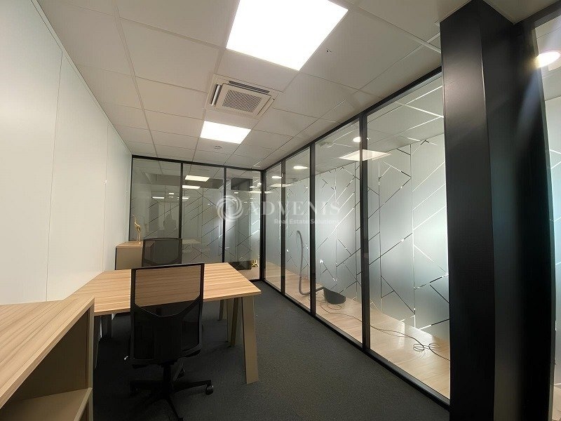 Location Bureaux ELANCOURT (78990) - Photo 3