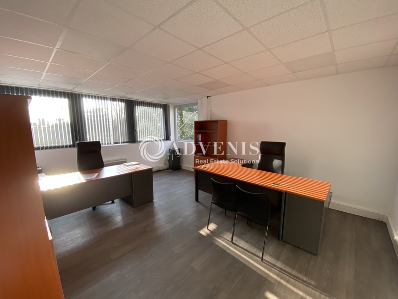 Location Entrepôts TRAPPES (78190) - Photo 6