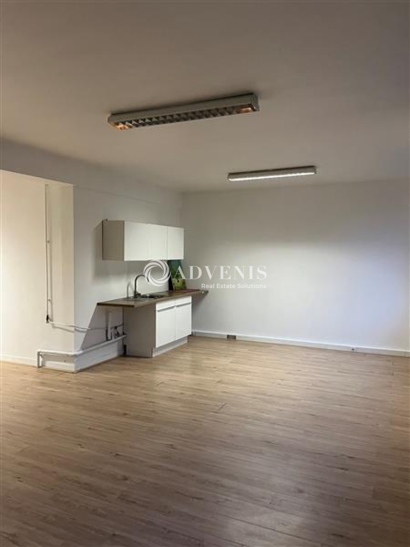 Location Bureaux BOIS D'ARCY (78390) - Photo 3