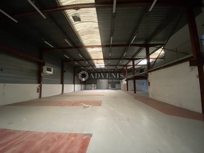 Location Entrepôts COIGNIERES (78310) - Photo 6