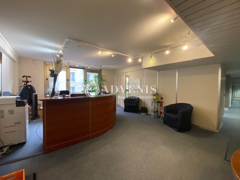 Vente Utilisateur Bureaux VERSAILLES (78000) - Photo 3