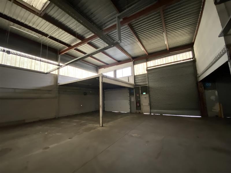 Vente Investisseur Entrepôts BUC (78530) - Photo 3