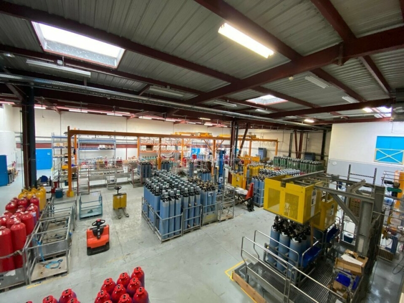 Vente Investisseur Entrepôts BUC (78530) - Photo 1