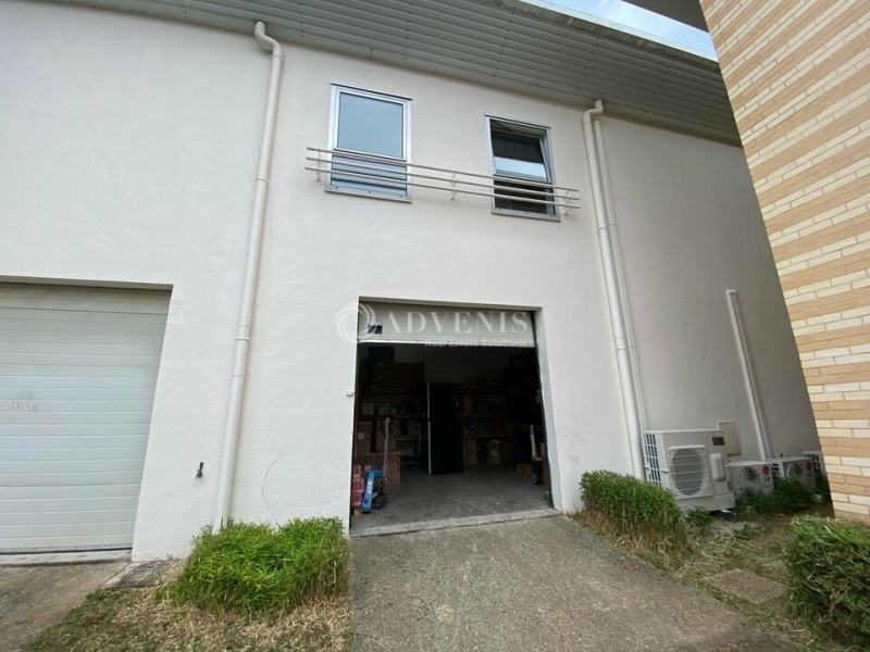 Location Activités Entrepôts VOISINS LE BRETONNEUX (78960) - Photo 1