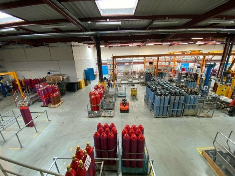 Location Entrepôts BUC (78530) - Photo 2