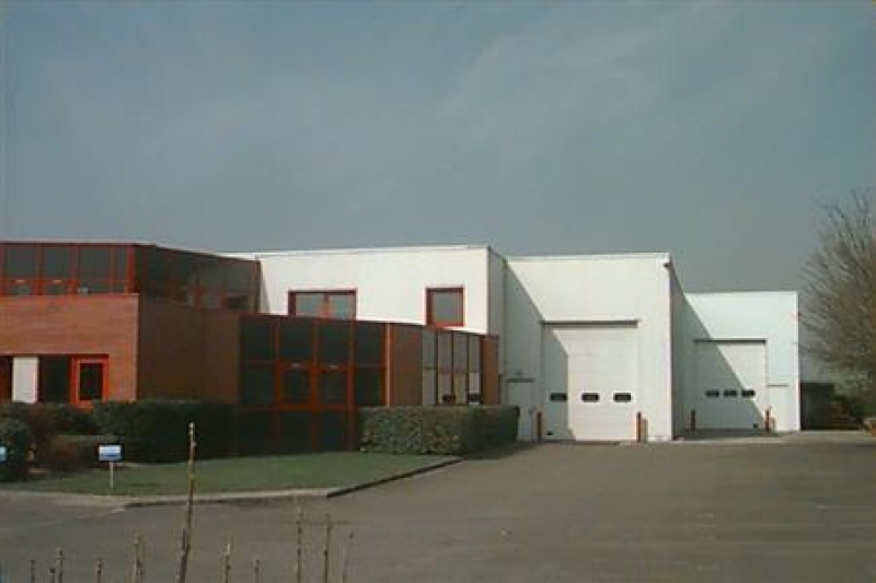 Vente Investisseur Activités Entrepôts VOISINS LE BRETONNEUX (78960) - Photo 3