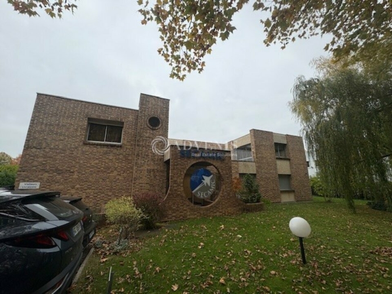 Vente Investisseur Activités Entrepôts BUC (78530) - Photo 1