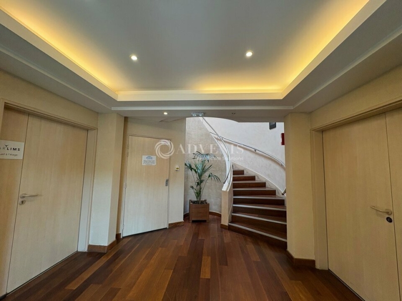 Location Bureaux GUYANCOURT (78280) - Photo 5