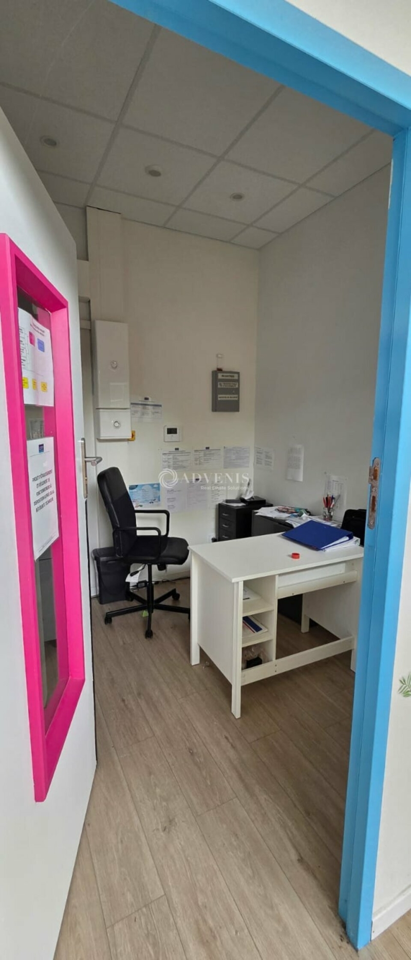 Location Bureaux MONTIGNY LE BRETONNEUX (78180) - Photo 7