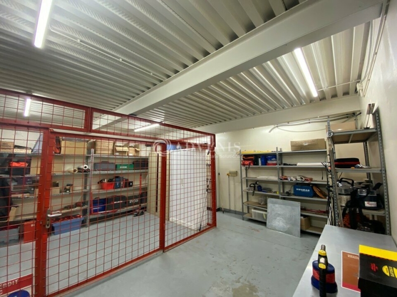 Location Activités Entrepôts BUC (78530) - Photo 6